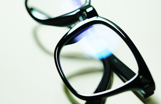 Blue Light Glasses: Do You Really Need Them in the Digital Age?