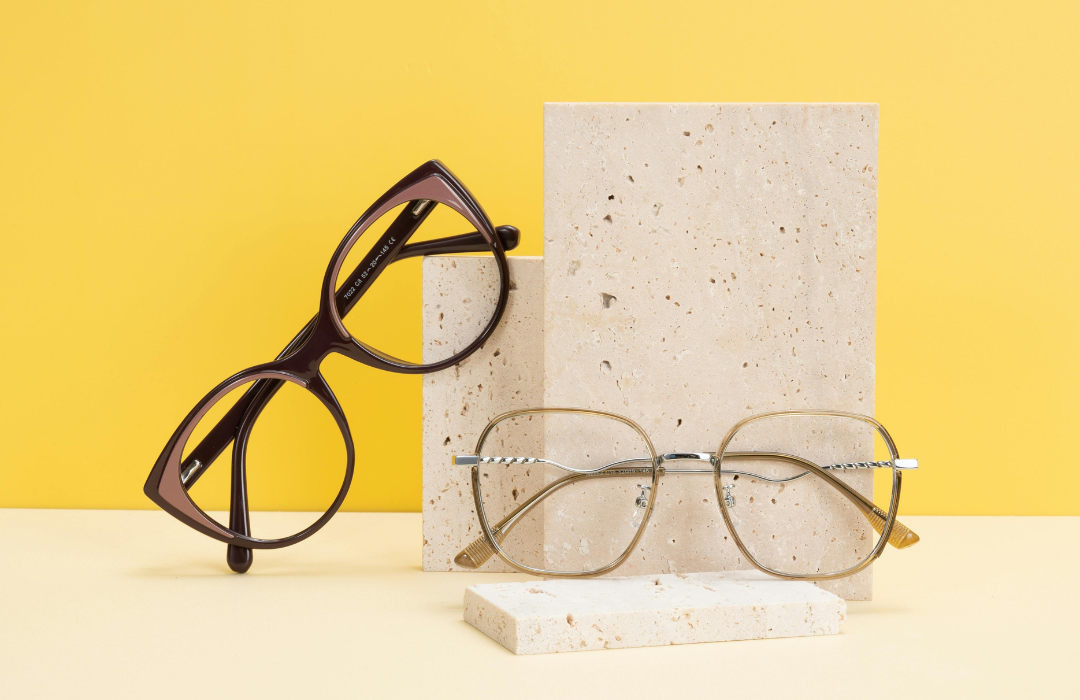 From Classic to Bold: Eyeglass Trends That Will Elevate Your Look